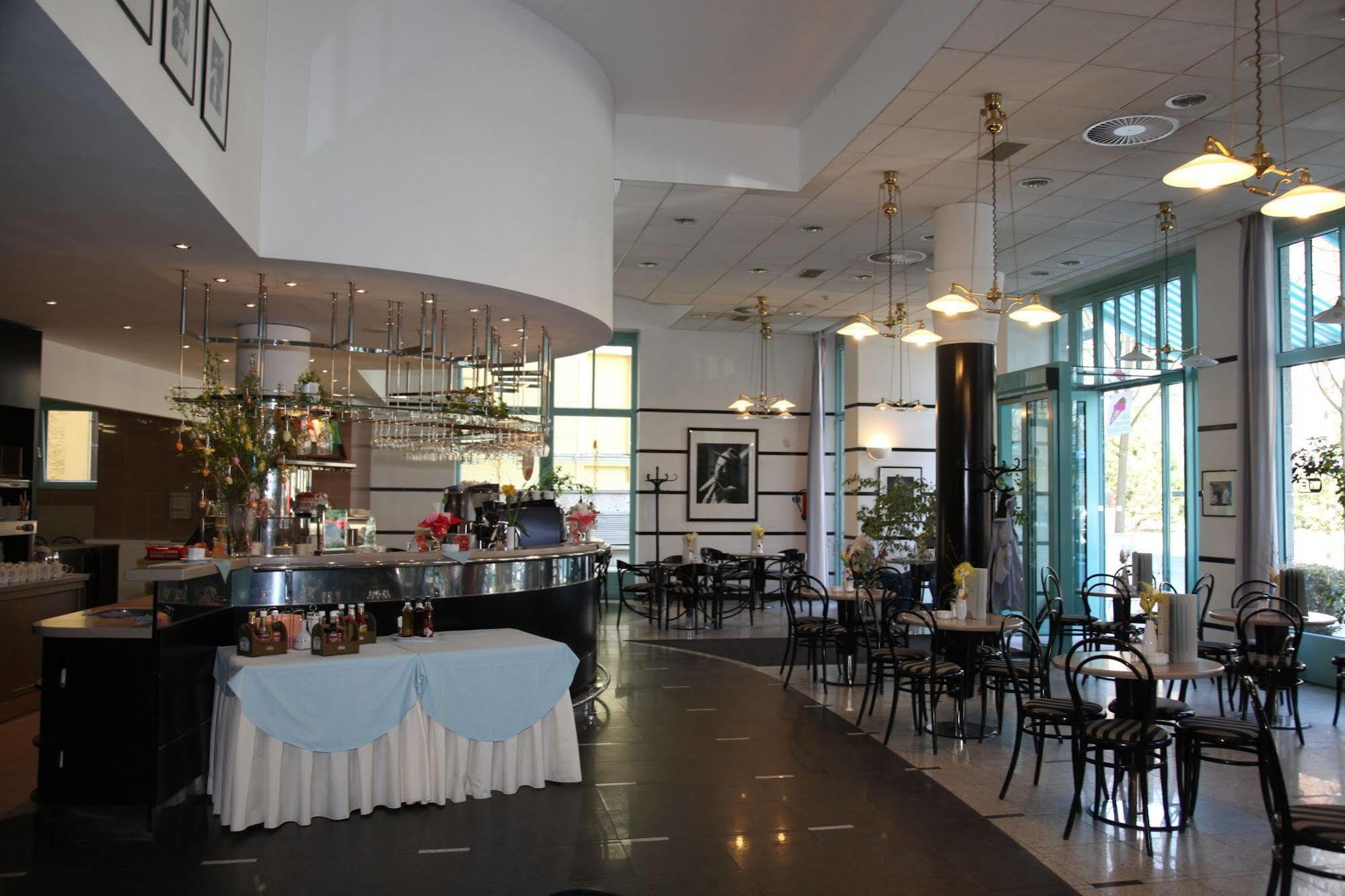 Orea Spa Hotel Cristal Marianske Lazne Luaran gambar